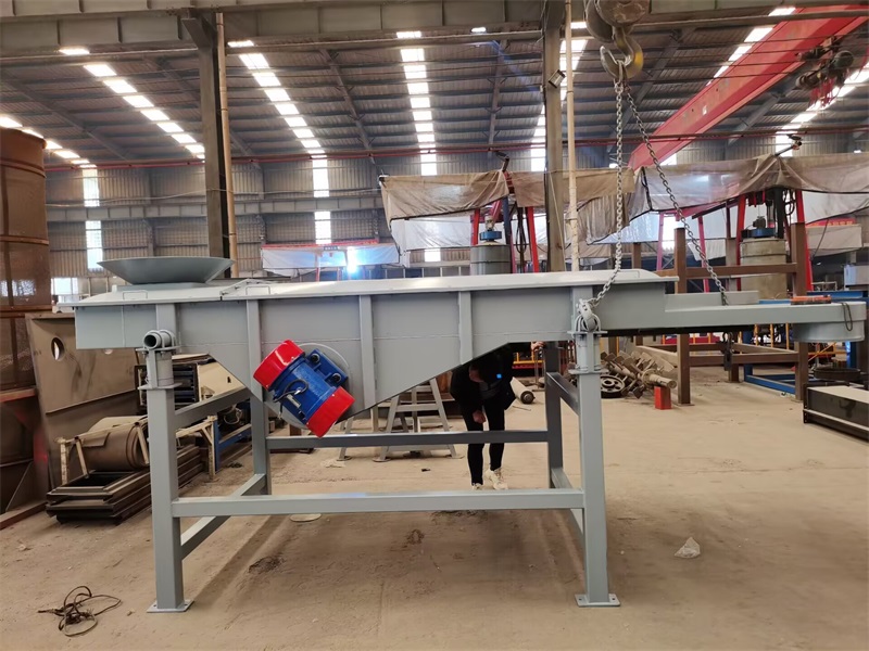 直線篩篩分物料跑偏?別急,秘籍在此!